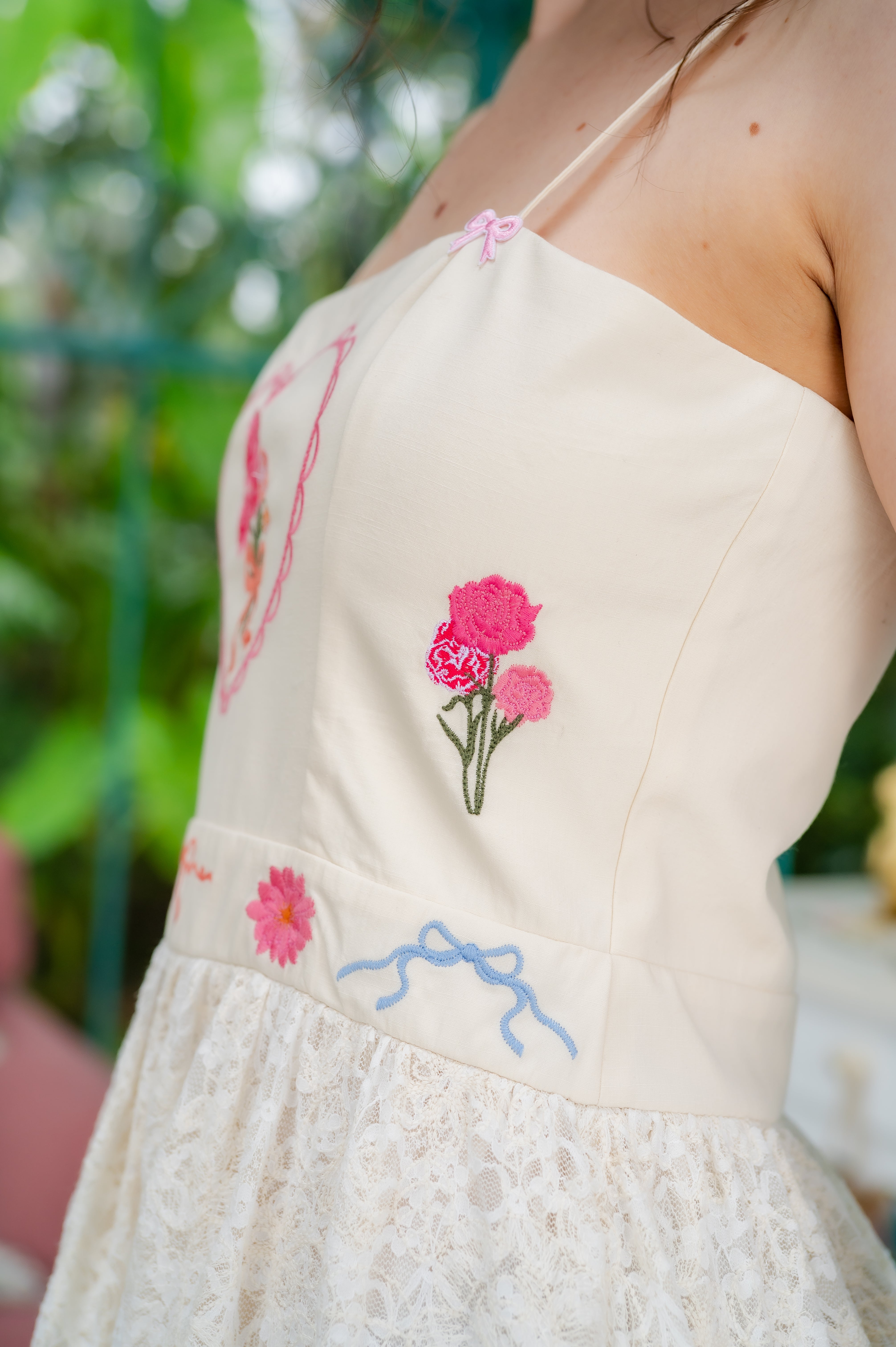 SWEETHEART IVORY ALL EMBROIDERED MINI DRESS Rosa Pistacho Internacional SWEETHEART IVORY ALL EMBROIDERED MINI DRESS Rosa Pistacho Internacional
